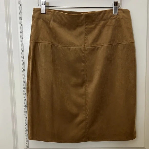 Max Studio Tan Mini Skirt - Picture 2 of 3